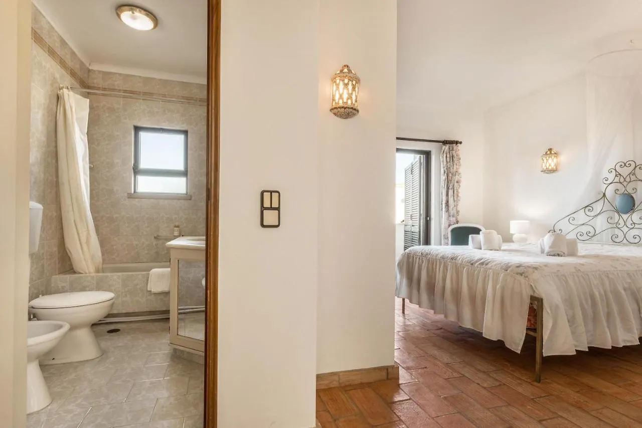فيلة فيلا Casa Da Ermida بودينز